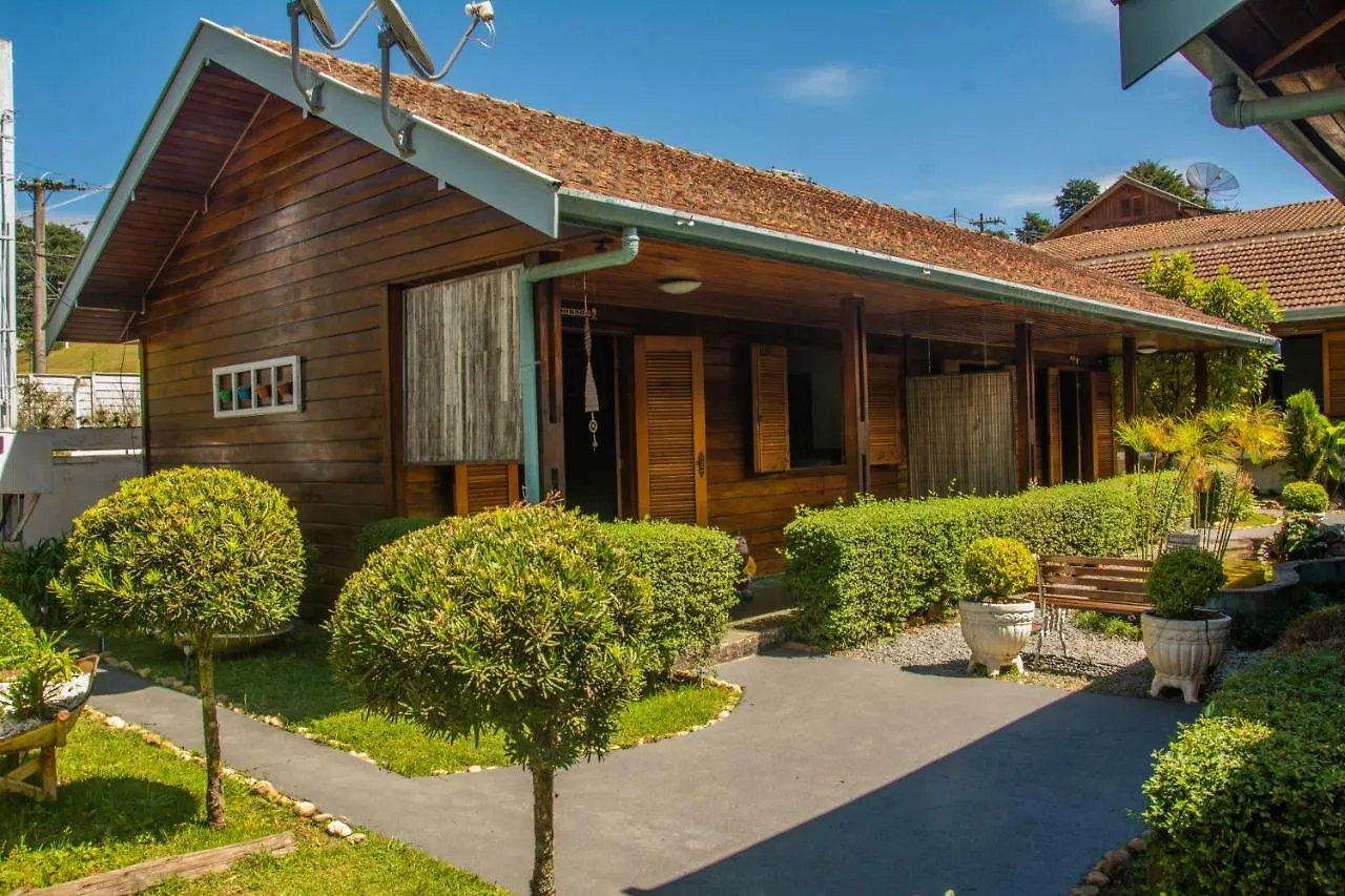 *** Locanda Pousada Recanto Ninho Verde Chales Campos do Jordão Brasile